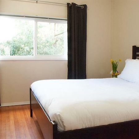 Charming 2Br In Kitsilano By Sonder Hotel Vancouver Bagian luar foto